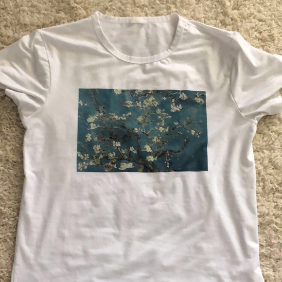 artsy oil painting top! - Picture 4 of 5